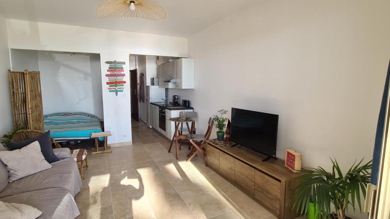 Ti Caz Kreol - Juan Plages Les Pieds Dans L'Eau Apartament Zewnętrze zdjęcie