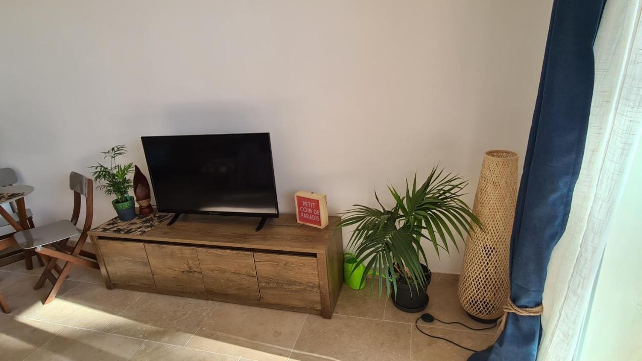 Ti Caz Kreol - Juan Plages Les Pieds Dans L'Eau Apartament Zewnętrze zdjęcie